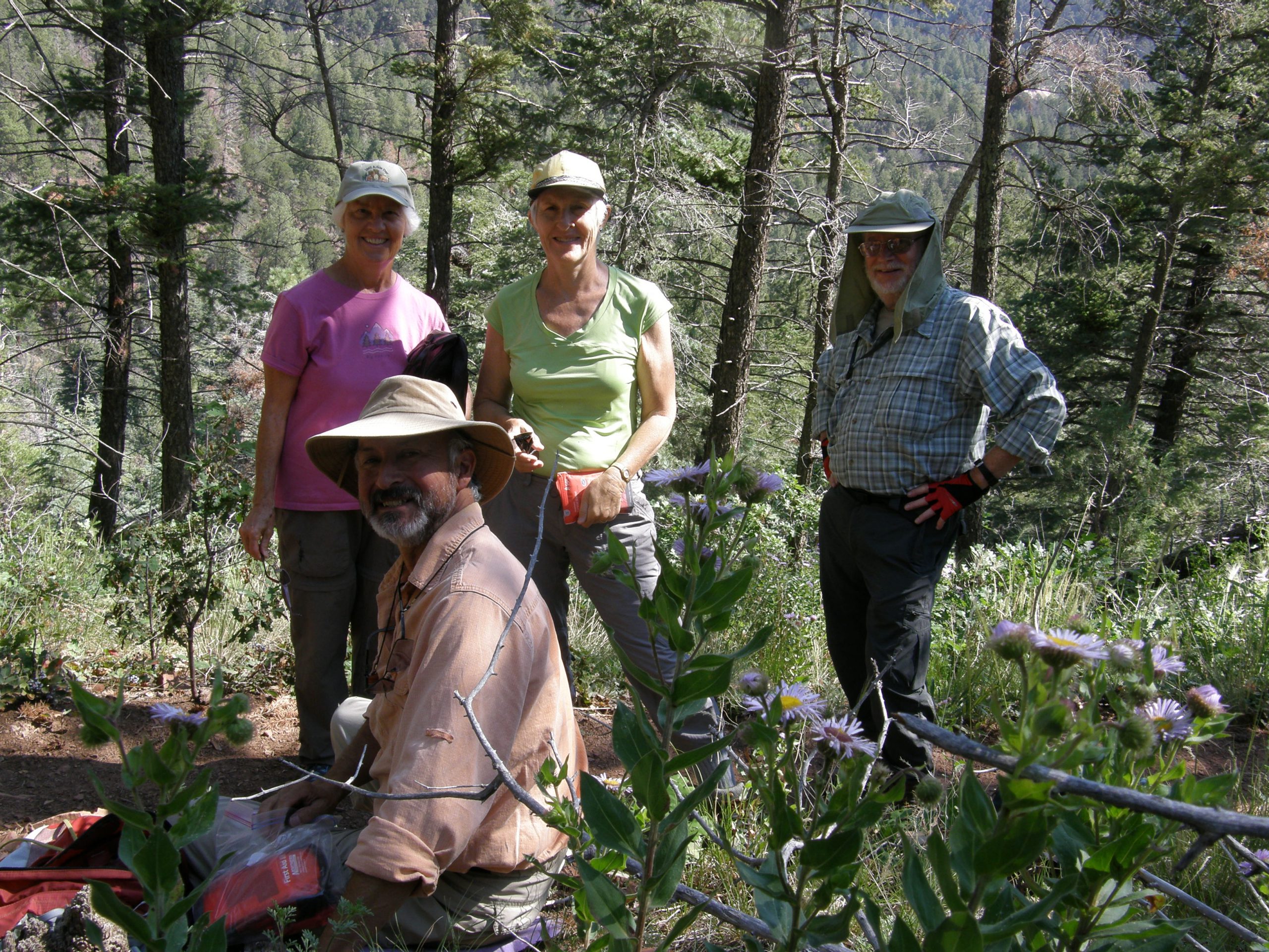 Ruth, Helene, Tony and Manuel taking a break